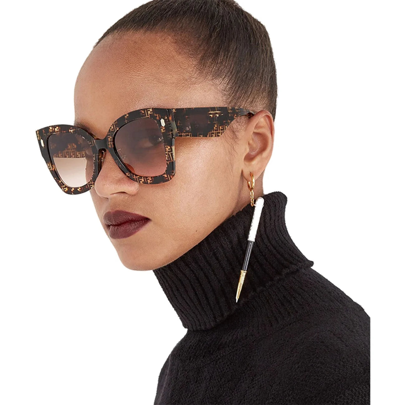 High Quality Oversized PC Sunglasses for Women White Frame UV400 Colorful Lunette De Soleil Fashionable ODM OEM Eyewear