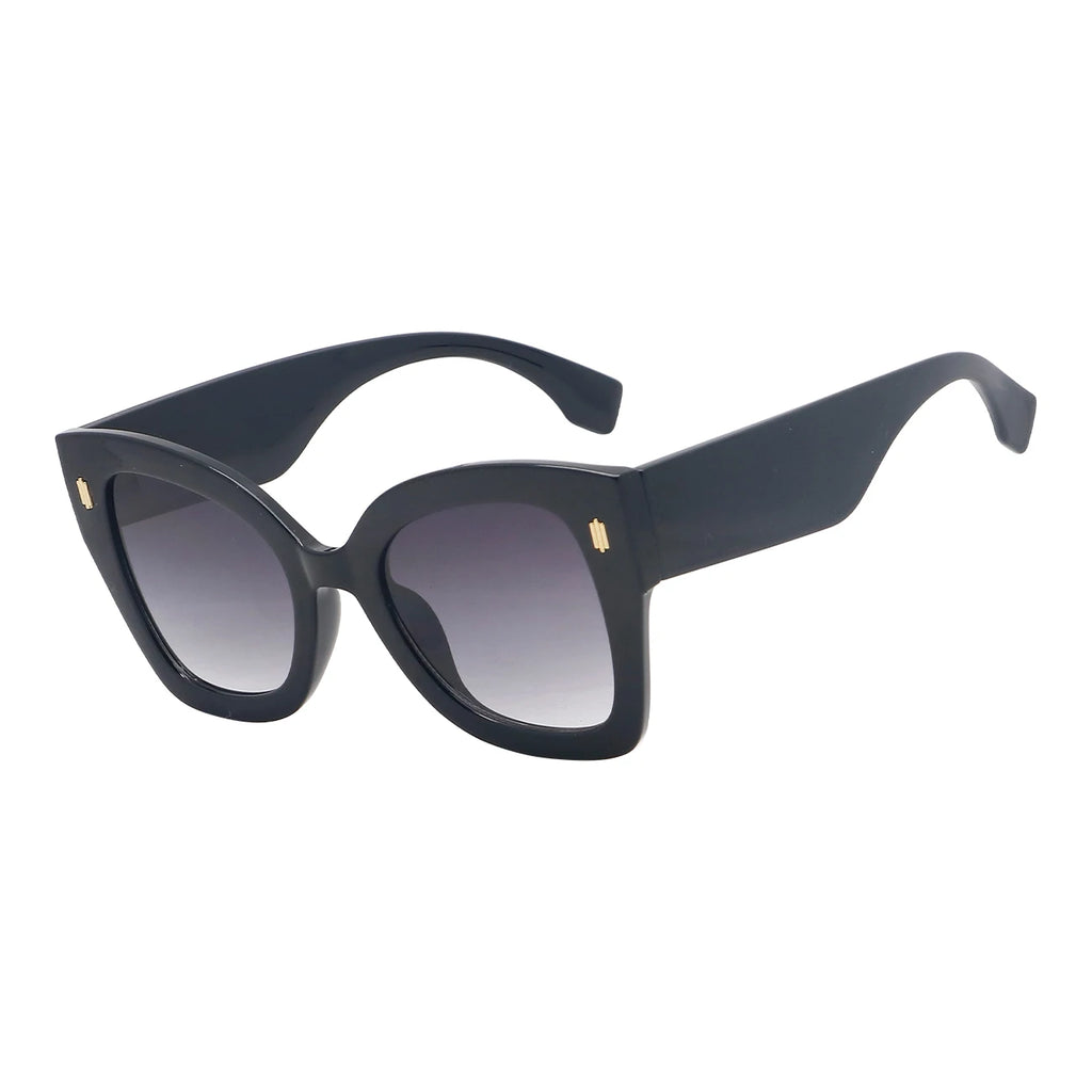 High Quality Oversized PC Sunglasses for Women White Frame UV400 Colorful Lunette De Soleil Fashionable ODM OEM Eyewear