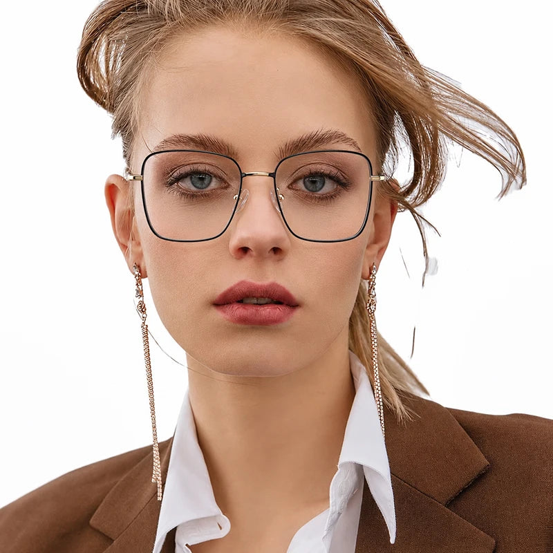 Spectacle Frames for Ladies Wholesale Lightweight Metal Eyeglasses Blue Rim Optical Frames Women OEM Custom Logo Eyewear Supply.